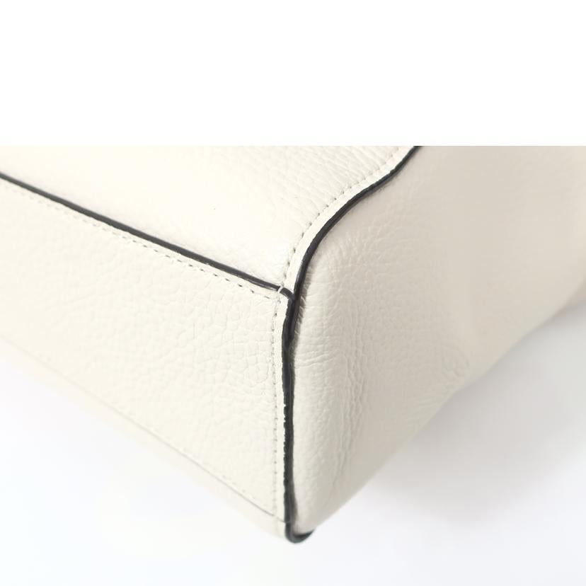 COACH コーチ/スタッズ2WAYバッグ ショルダー ハンド ホワイト 花 フラワー/F37773//G1848/Aランク/65