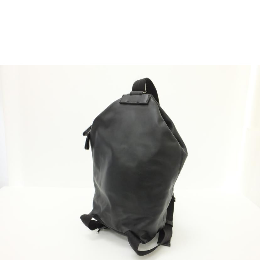 GIORGIO ARMANI アルマーニ/レザーリュック//ABランク/88