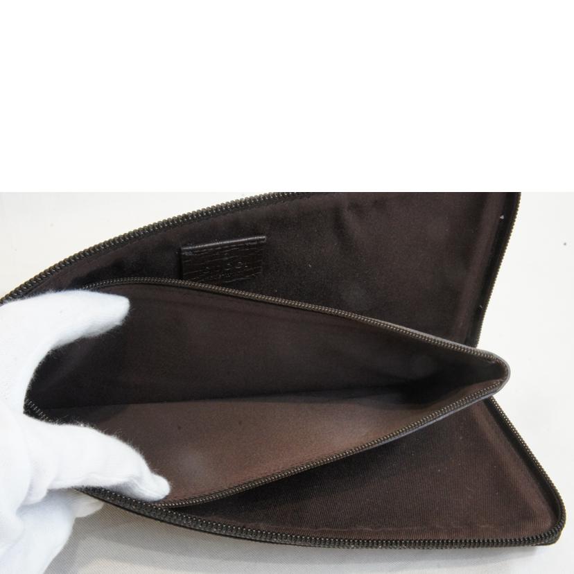 GUCCI グッチ/GGスプリームL字ファスナートラベルポーチ/115261//200**/ABランク/92