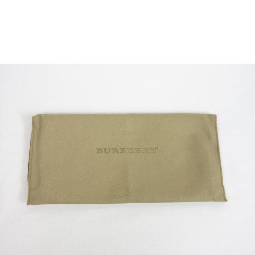 BURBERRY バーバリー/ハイバリー Dリング コンチネンタルウォレット//Aランク/70