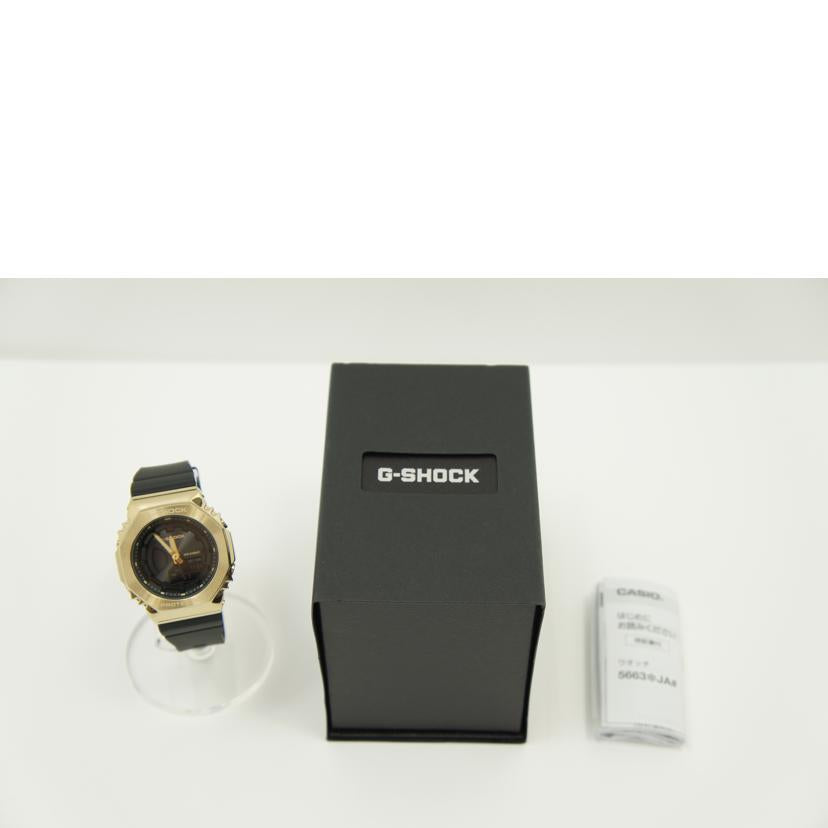 CASIO カシオ/G-SHOCK メタルカバードシリーズブラック×ゴールド/GM-S2100GB//5663/Aランク/75