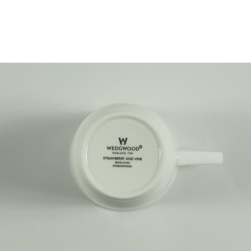 WEDGWOOD ウェッジウッド/STRAWBERRY AND VINE ペアマグカップ・ディナープレートセット//SAランク/79