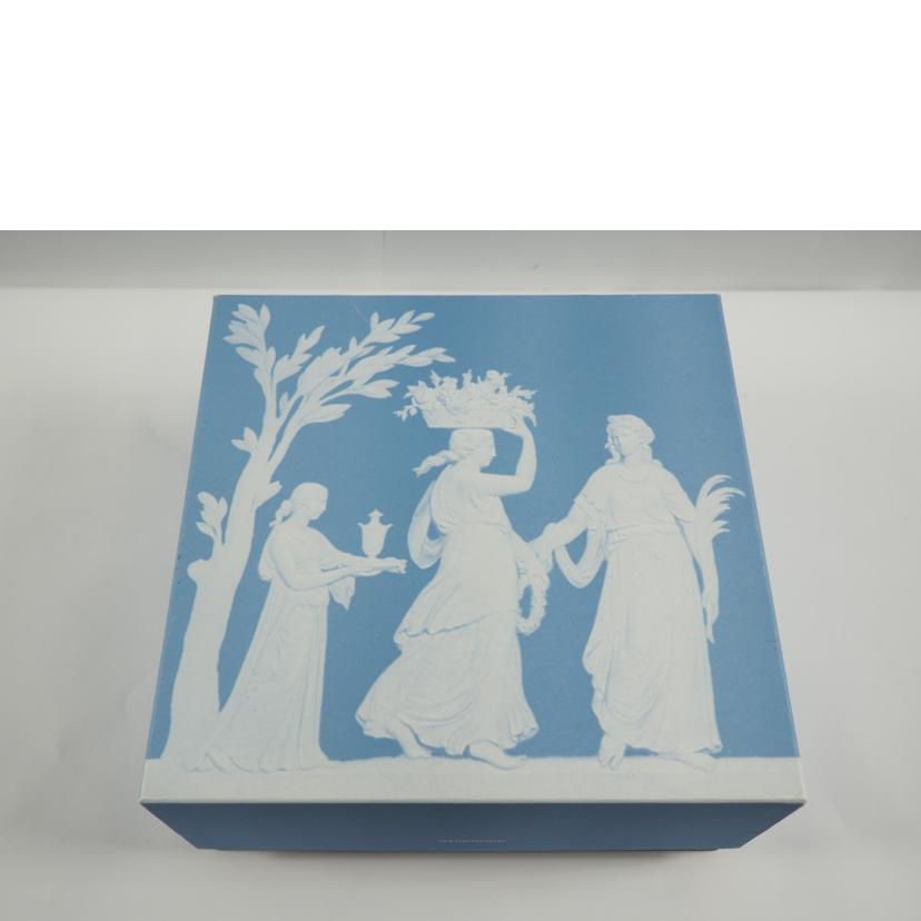 WEDGWOOD ウェッジウッド/STRAWBERRY AND VINE ペアマグカップ・ディナープレートセット//SAランク/79