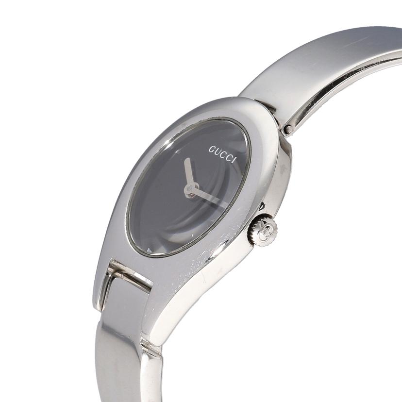 GUCCI グッチ/ラウンドバングルウォッチ・シルバー×ブラック/クオーツ/6700L//008****/Bランク/75