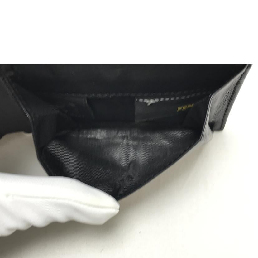 FENDI フェンディ/二つ折りレザー財布/7M00001-HGJ-148-2251//Bランク/51