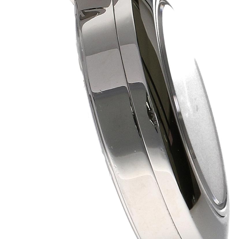 GUCCI グッチ GUCCI ラウンドバングルウオッチ レディース クオーツ/ラウンドバングルウォッチ/レディース/クオーツ/YA105548//131*****/ABランク/37