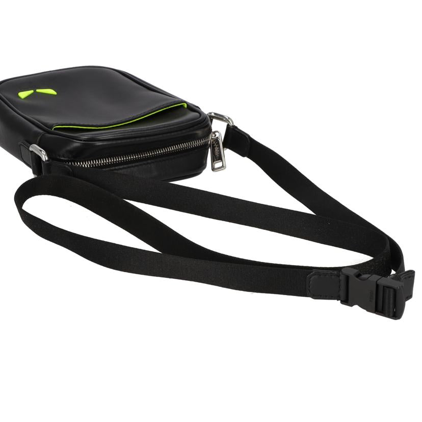 FENDI フェンディ/ショルダーバッグ/バグズ アイ モンスター/7VA456 A7TE//199*****/Bランク/93