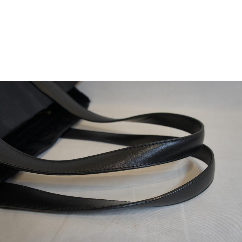 CHANEL シャネル/ニュートラベルライントートブラック//7961317/ABランク/92