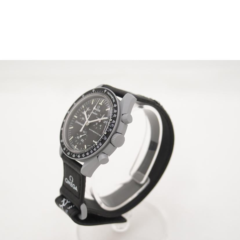 OMEGA×swatch 腕時計 ミッショントゥザムーン オメガ×スウォッチ コラボモデル ほぼ新品 クロノグラフ/MISSION TO THE MOON/クォーツ/S033M100//SAランク/69