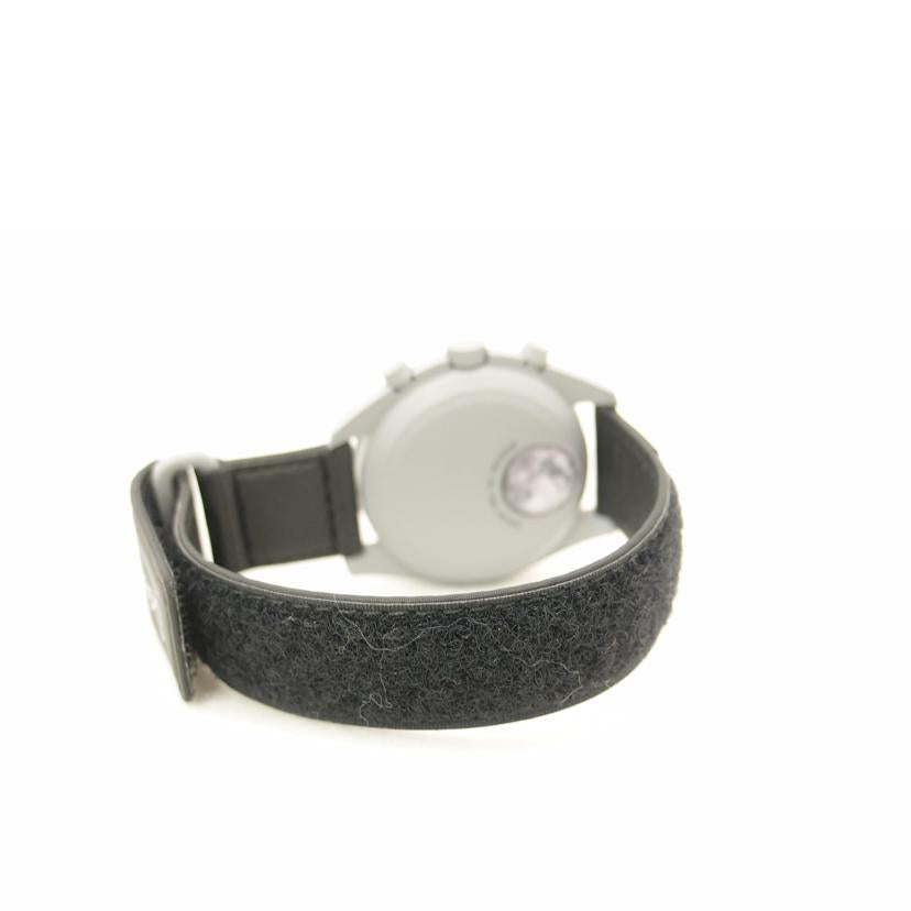 OMEGA×swatch 腕時計 ミッショントゥザムーン オメガ×スウォッチ コラボモデル ほぼ新品 クロノグラフ/MISSION TO THE MOON/クォーツ/S033M100//SAランク/69