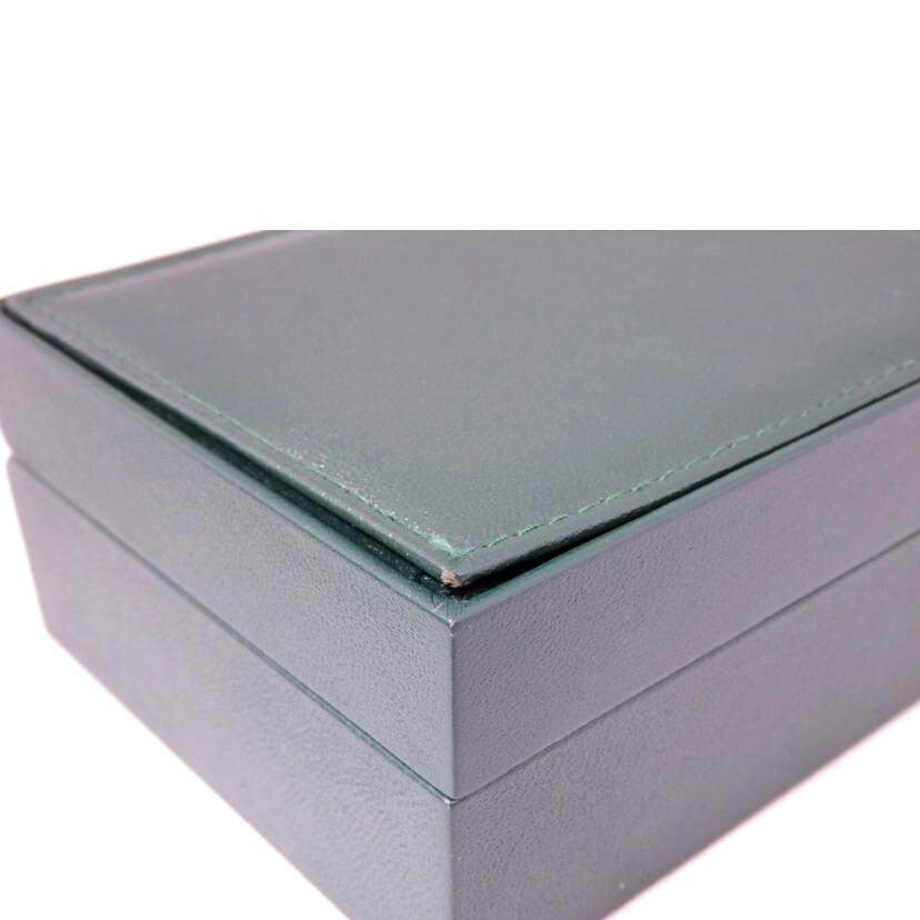 ROLEX ロレックス 腕時計 2000年頃製造 オーバーホール済 新品仕上済 ステンレス 黒文字盤 メンズ 自動巻き/エクスプローラー2・ブラック/P番/16570 N//P14**********/ABランク/76