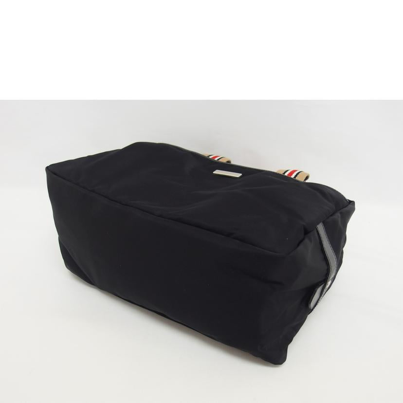 BURBERRY バーバリー/BLUE LABELナイロンハンドバッグ/ブラック//Aランク/04