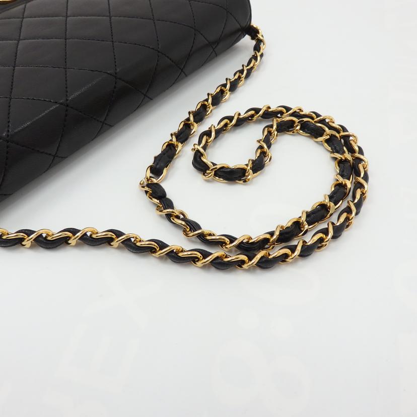 CHANEL シャネル/プッシュロック/マトラッセチェーンショルダー/ラムスキン//5105721/Bランク/77