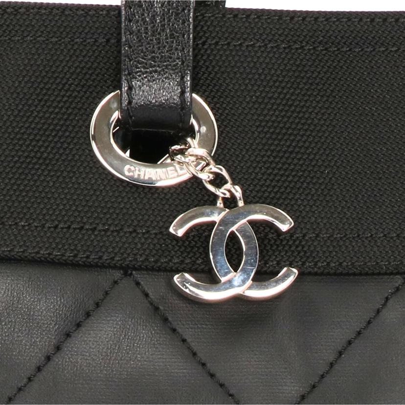 CHANEL CHANEL/ココマークパリビアリッツトート/ブラック/A34208//176*****/Aランク/75