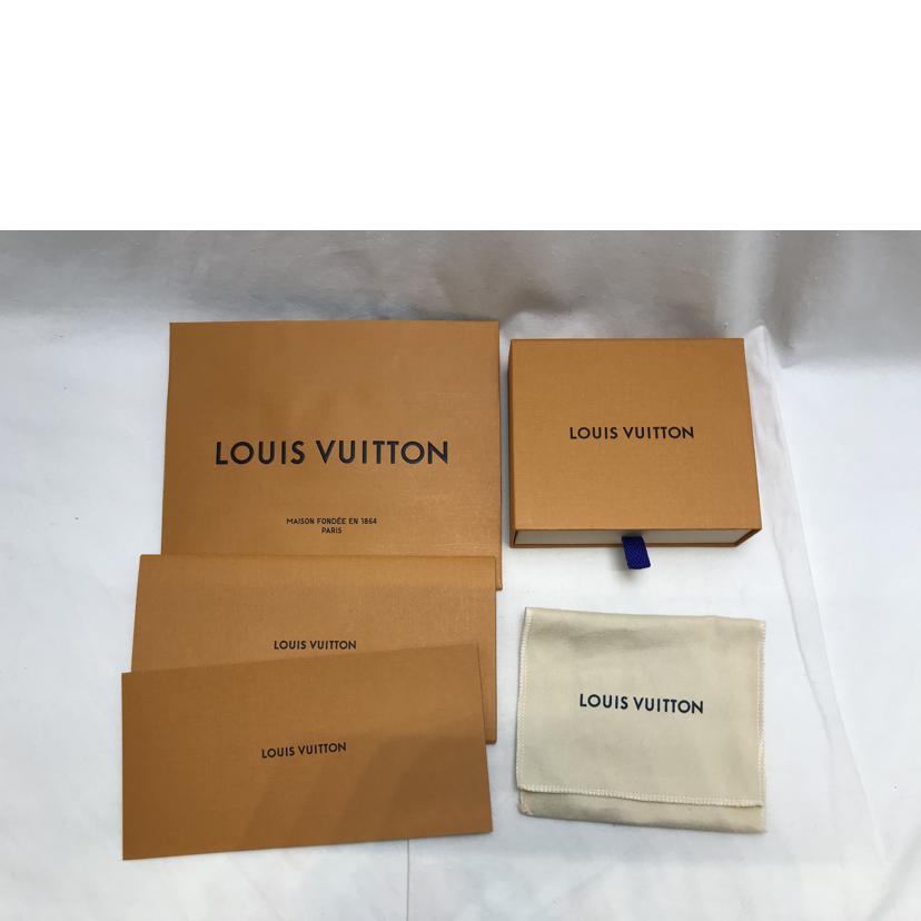 LV ルイヴィトン/ヴェルティカルCPウオレット/M82438//Aランク/51