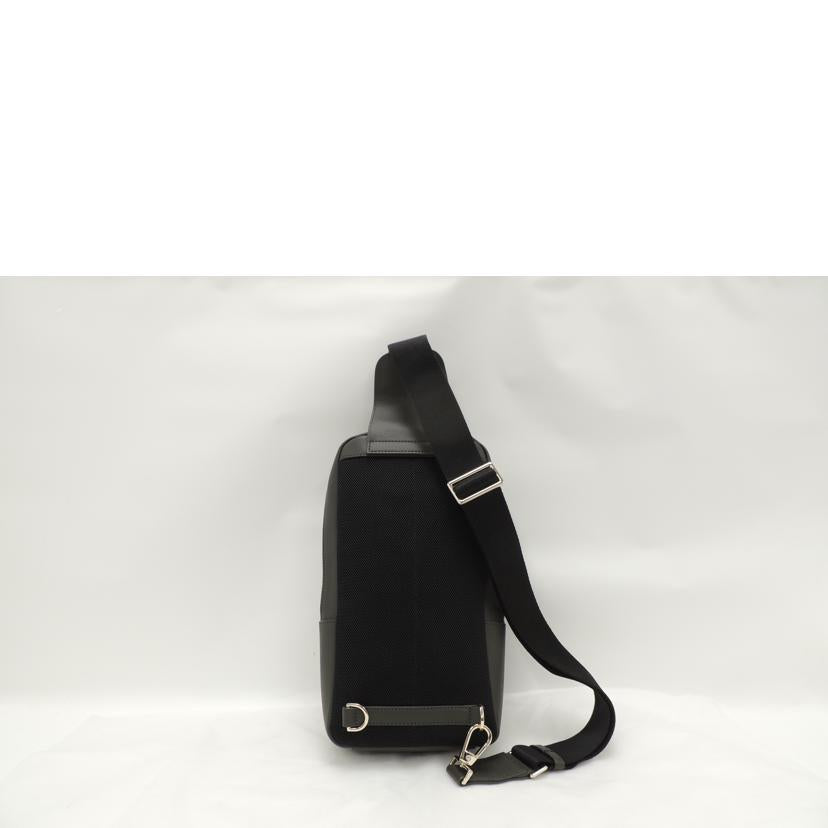 Paul Smith ポールスミス/Paul Smithストライプインセットボディバッグ//SAランク/69