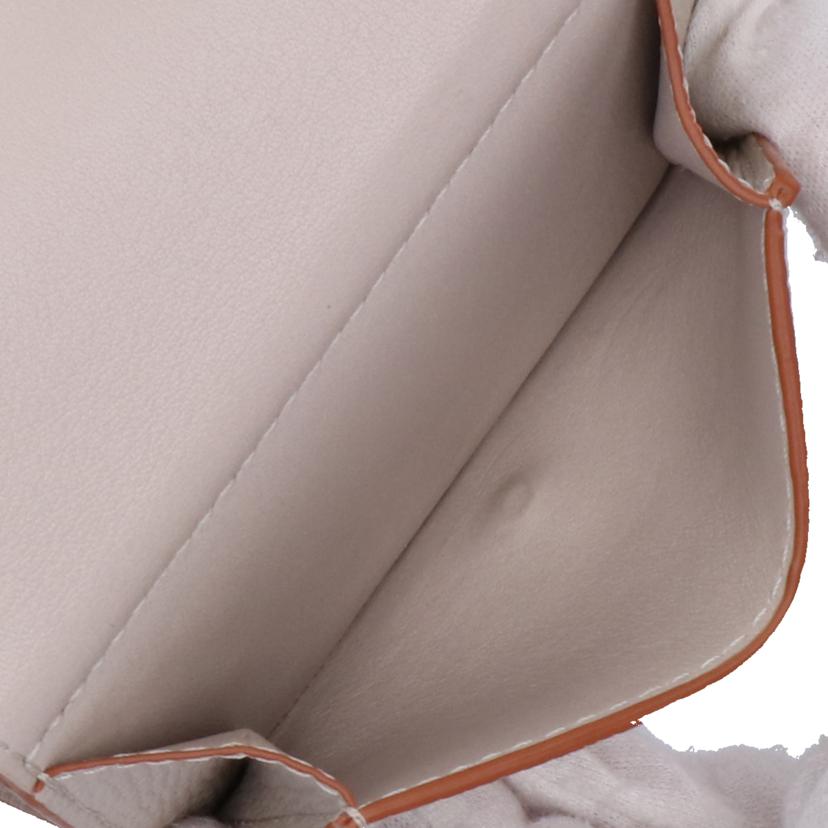 LOEWE ロエべ コンパクト財布 レザー財布 ブランド財布/ロエベ アナグラムレザー三つ折り財布/C821TR2X02//SAランク/75