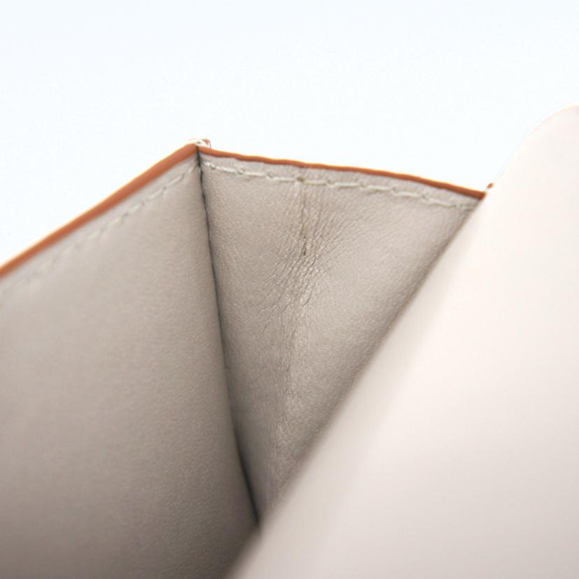 LOEWE ロエべ コンパクト財布 レザー財布 ブランド財布/ロエベ アナグラムレザー三つ折り財布/C821TR2X02//SAランク/75