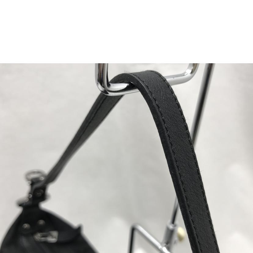 Salvatore Ferragamo フェラガモ/ガンチーニ キャンバスポーチ/AU-22/6123//ABランク/51