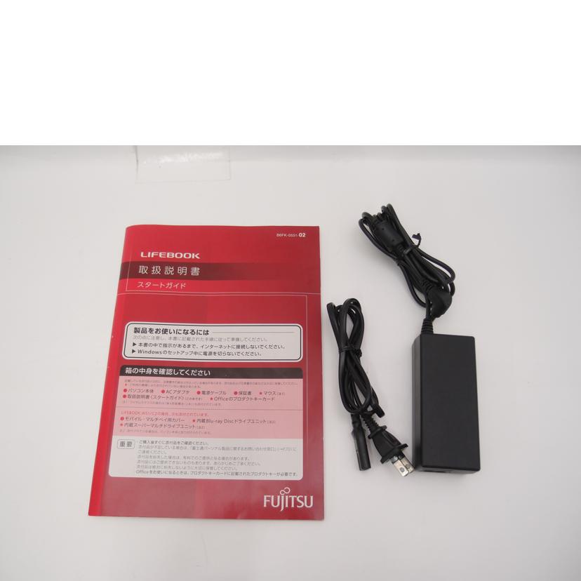 FUJITSU 富士通/LIFEBOOK WAA/C2 ノートパソコン/FMVWC2AA1B//R8Y00016/Aランク/69