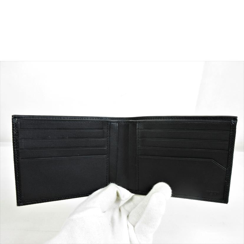 TUMI/二つ折りコンパクト札入れ//Aランク/70