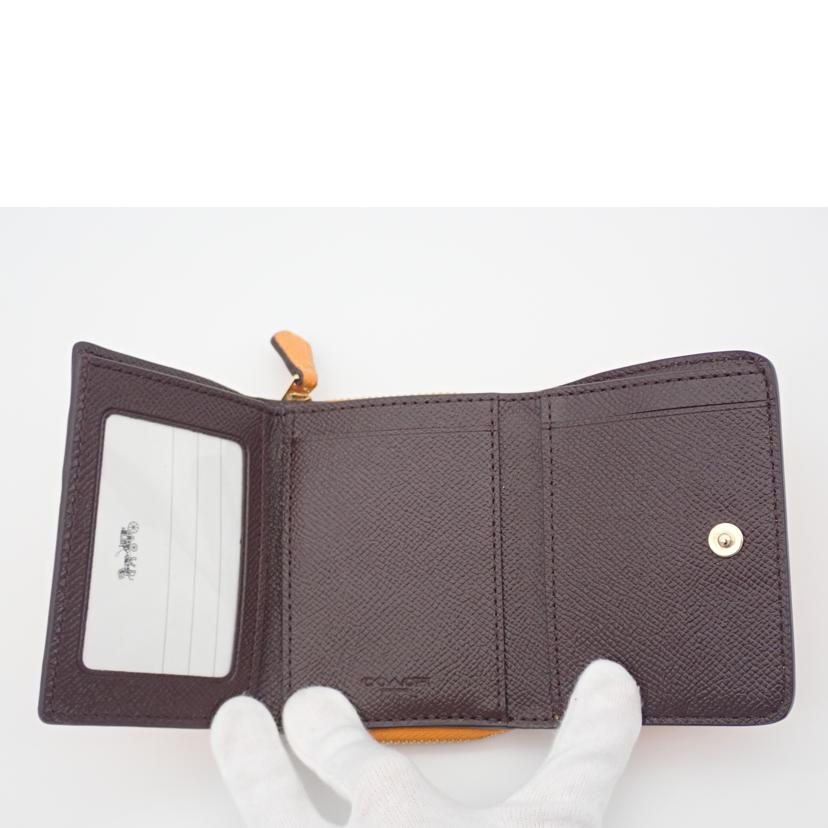 COACH COACH/クロスグレインレザースモールトライフォールウォレット/37968//Aランク/62