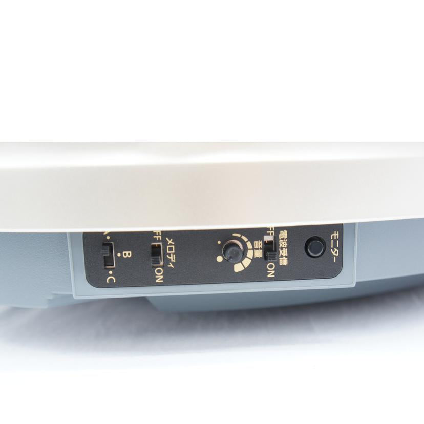 リズム株式会社/スモールワールドクラッセ/電波壁掛時計/4MN538RH23//SAランク/05