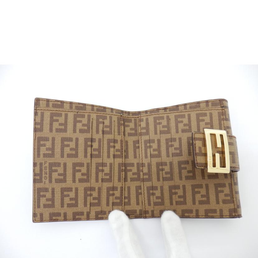 FENDI フェンディ/ズッキーノ柄ダブルホック二つ折り財布//ABランク/88