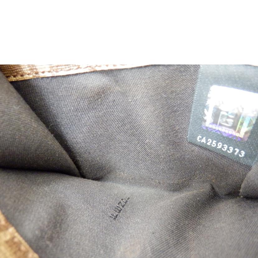 FENDI フェンディ/ズッキーノ柄ダブルホック二つ折り財布//ABランク/88