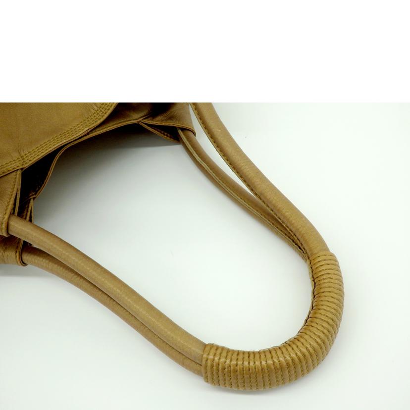 LOEWE LOEWE/ナッパアイレ/ゴールド//060801/ABランク/75