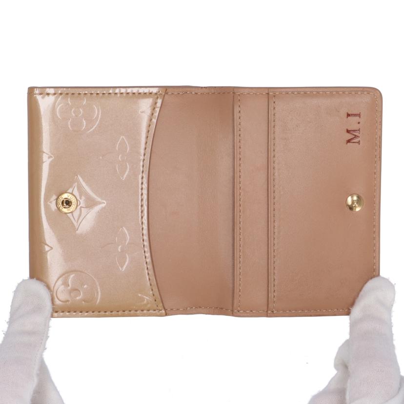 LV ルイ・ヴィトン/ラドロー/ヴェルニ/ソフトベージュ/M91160//BJ0***/ABランク/05