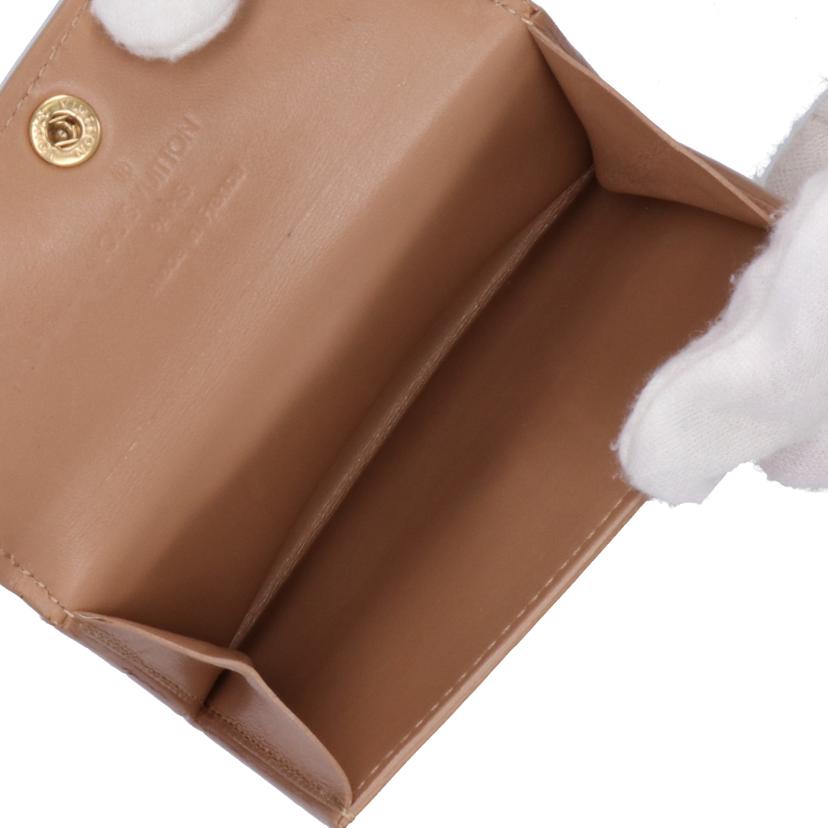 LV ルイ・ヴィトン/ラドロー/ヴェルニ/ソフトベージュ/M91160//BJ0***/ABランク/05