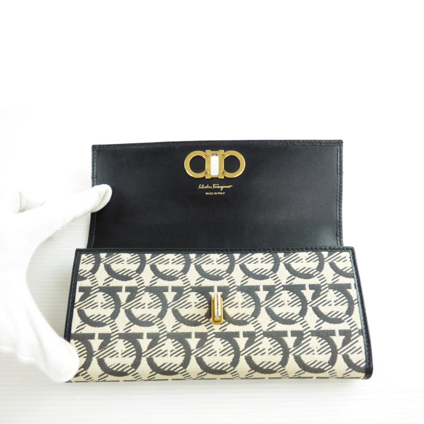 Ferragamo フェラガモ/長財布//JP-22 D586/Bランク/64