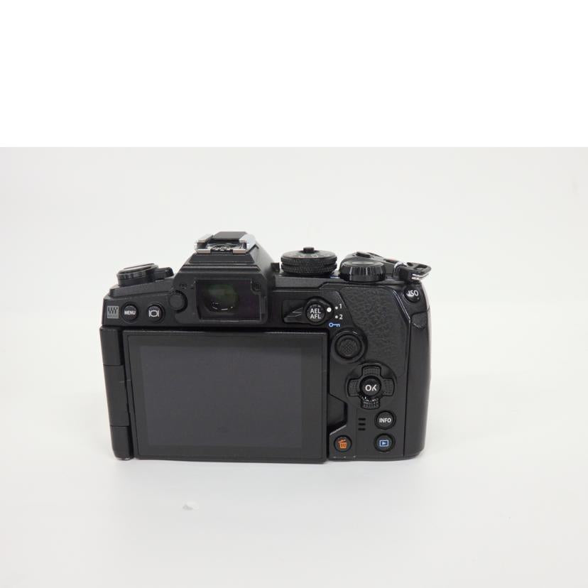 OLYMPUS オリンパス/ミラーレス一眼/E-M1 MarkIIIレンズキット/OM-D E-M1 MarkIIIレンズキット//BJDA20816/Cランク/67