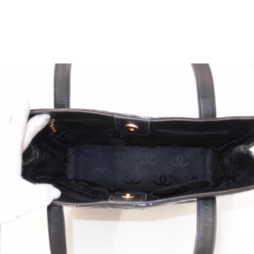 CHANEL シャネル パテント 黒 ショルダーバッグ トートバッグ 肩掛け レディース/トリプルココマークエナメルトート/ブラック//984****/ABランク/69