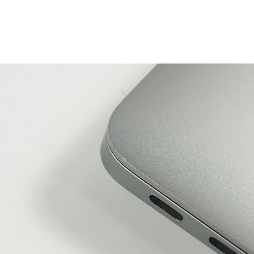 Apple アップル/Macbook air 13インチ/MGN63J/A//FVFFPE1ZQ6L4/ABランク/79