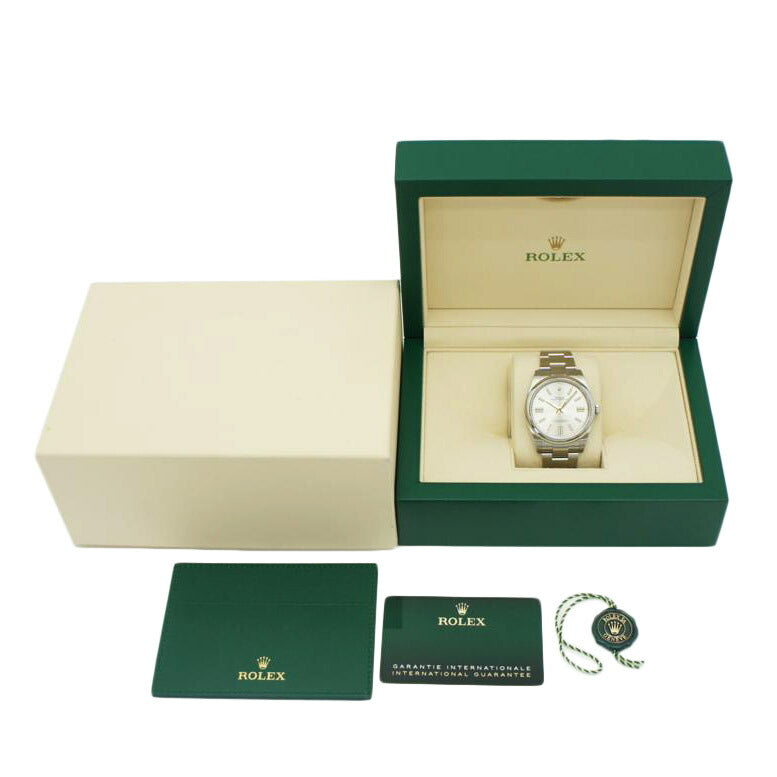 ROLEX ロレックス 腕時計 ランダムシリアル 保証書2023年 ステンレス 自動巻き/オイスターパーペチュアル41・シルバー/ランダム番/124300//4P267204/Aランク/75