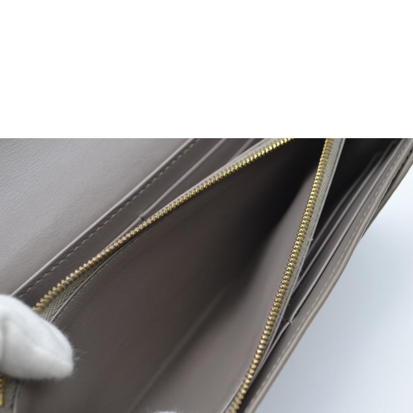 CELINE セリーヌ/グレインドカーフスキンラージフラップ長財布/10B563BEL//W-F******/Bランク/89