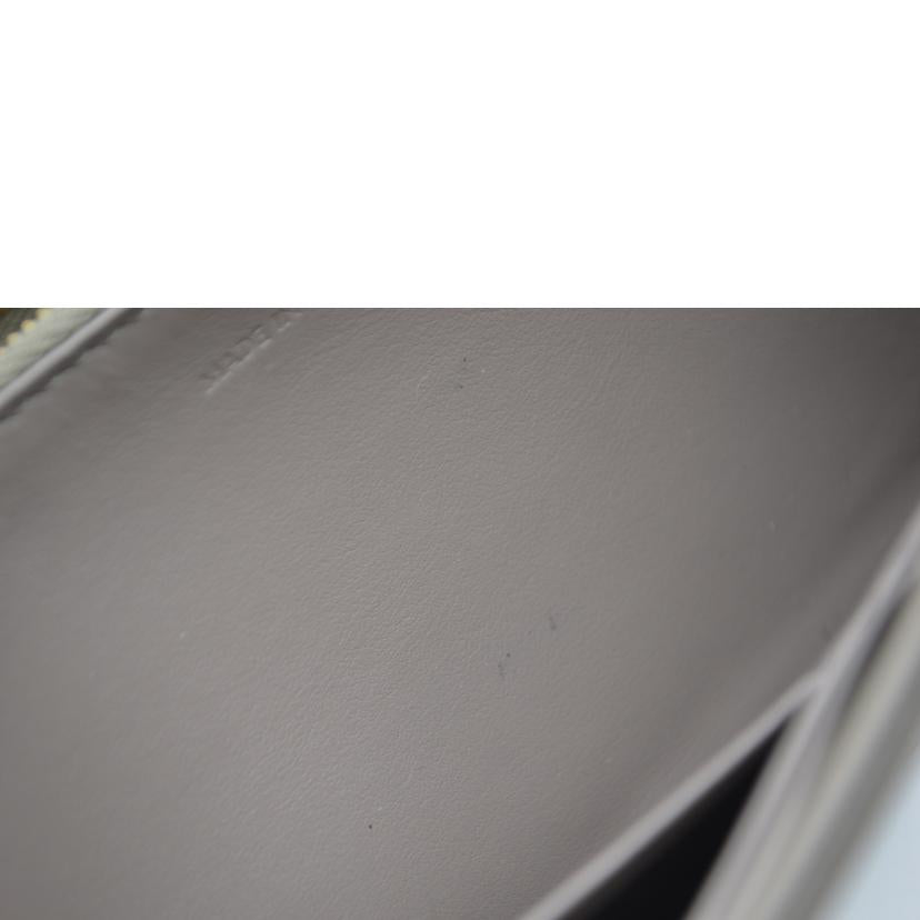 CELINE セリーヌ/グレインドカーフスキンラージフラップ長財布/10B563BEL//W-F******/Bランク/89