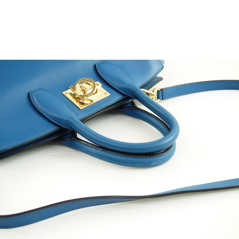 Salvatole Ferragamo サルヴァトーレフェラガモ/ハンドショルダー/FZ-21 H159//Bランク/64