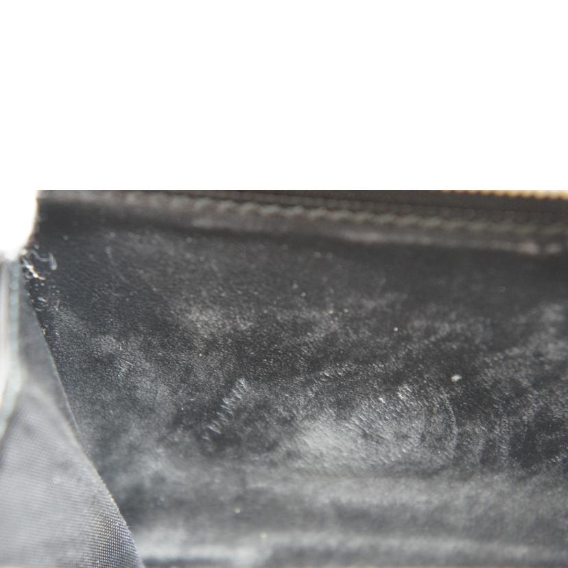 GUCCI グッチ/GGマーモントキルティングレザーウォレットブラック/598629//534***/Bランク/92