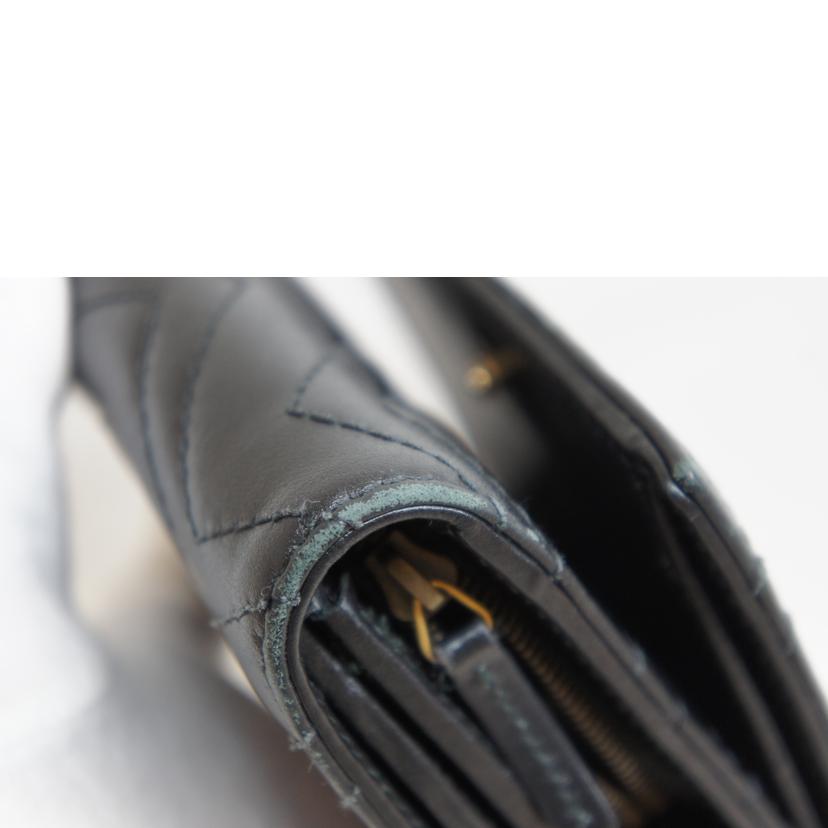 GUCCI グッチ/GGマーモントキルティングレザーウォレットブラック/598629//534***/Bランク/92