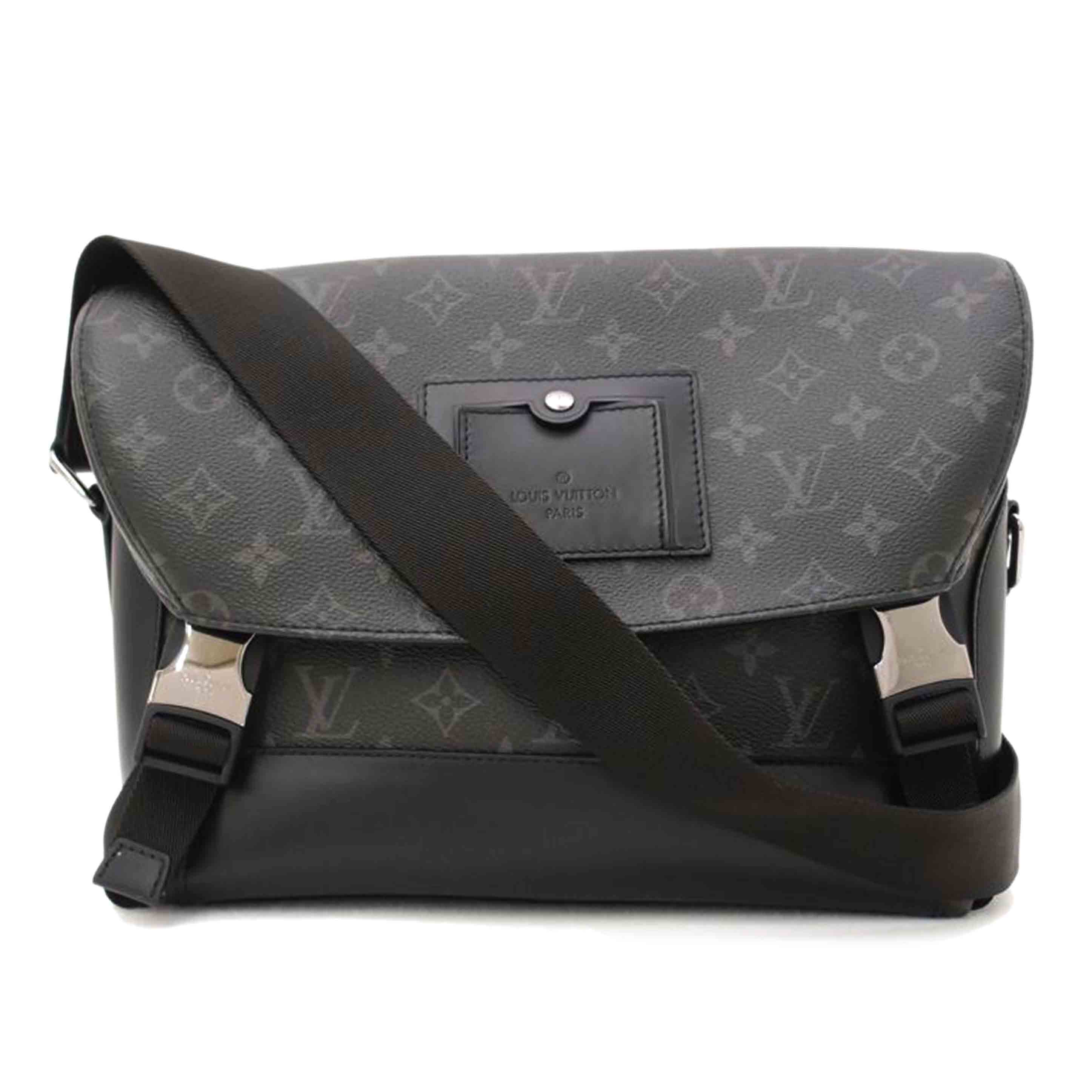 LOUIS VUITTON ルイヴィトン ビトン モノグラムエクリプス 黒 ショルダーバッグ メッセンジャーバッグ 斜め掛け 肩掛け メンズ レディース/メッセンジャーヴォワヤージュPM/エクリプス/M40511//FO2***/Aランク/69