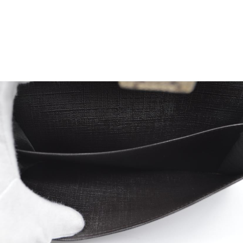 GUCCI グッチ/GGスプリームインターロッキングチャーム長財布/212104//214*/SAランク/89