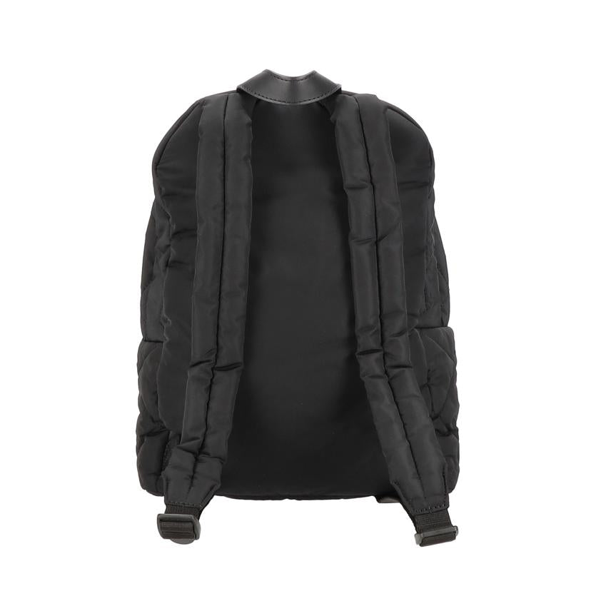 MARC　JACOBS マークジェイコブス/キルティングリュック／ブラック/ MO11321 001//QC-******/ABランク/06
