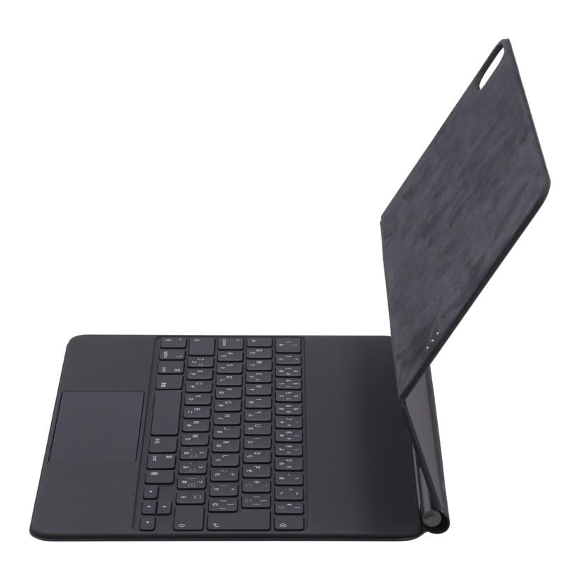 Apple　 アップル　/Magic　Keyboard　JP　12．9インチiPad　Pro（第6世代）用/MJQK3J/A A2480//--N7GV6XJ/Bランク/21