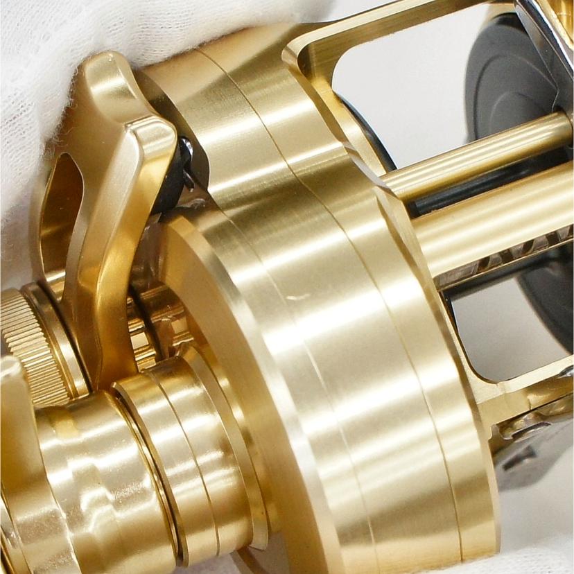 SHIMANO シマノ/22オシア　コンクエスト　300HG／ベイトリール/04440//Aランク/19