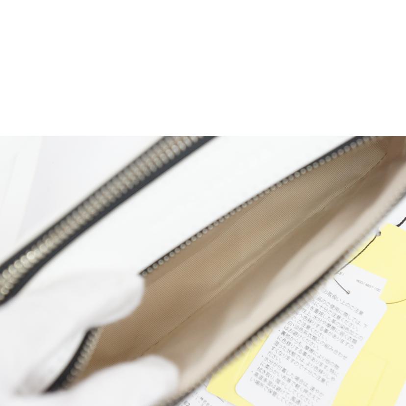 MARC　JACOBS マークジェイコブス/THE　SNAPSHOTショルダー/M0014867-100//SP2*/Sランク/05