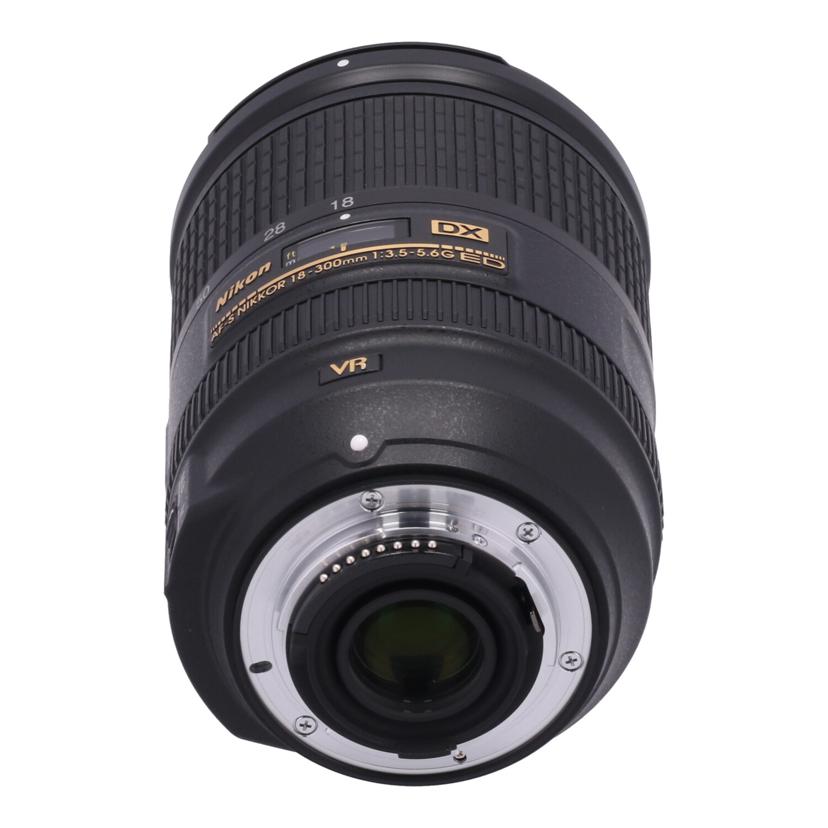 Nikon ニコン　/交換レンズ／18－300mm/AF-S DX 18-300mm f3.5-5.6G ED VR//72125683/Bランク/82