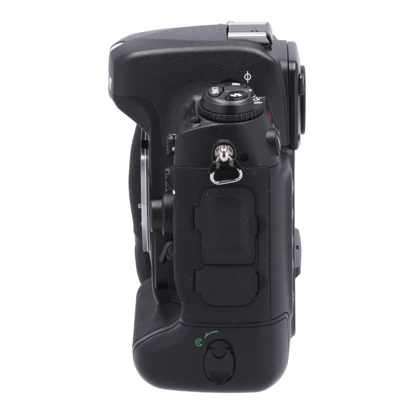 Nikon ニコン　/デジタル一眼　ボディ/D2X ﾎﾞﾃﾞｨ//5006184/Bランク/82